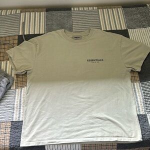 ESSENTIALS FOG T-Shirt light green oak